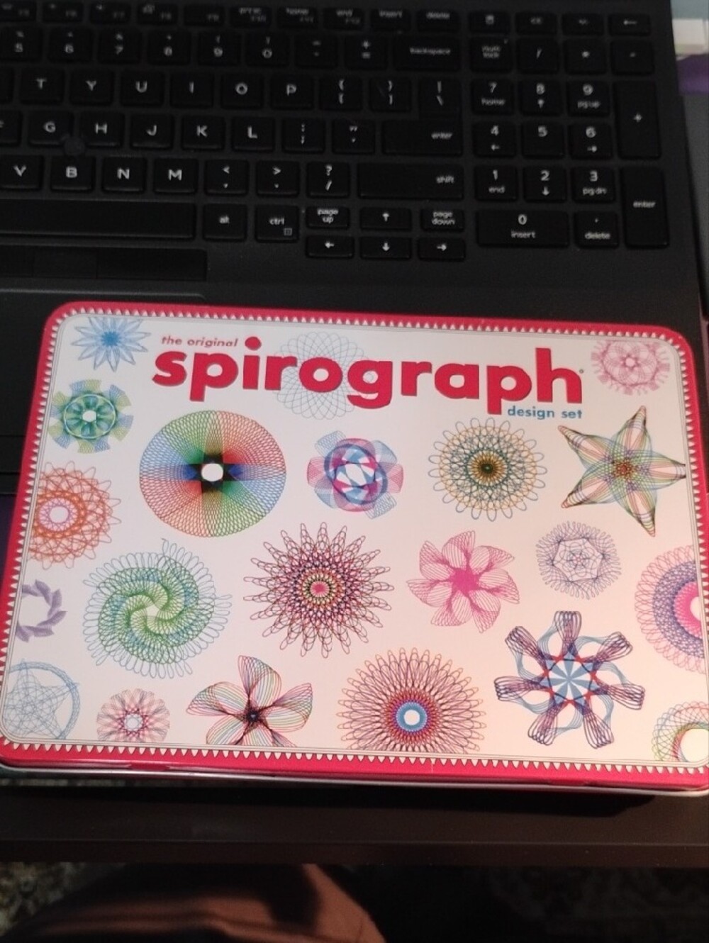 Spirograph Design Set — Multicolor Geometric Art Kit